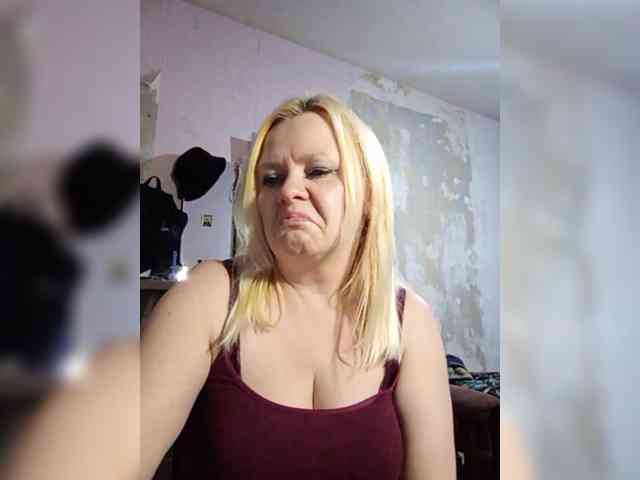 -WhiteQueen- webcam
