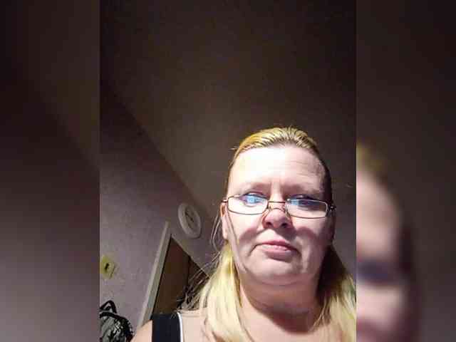 -WhiteQueen- webcam