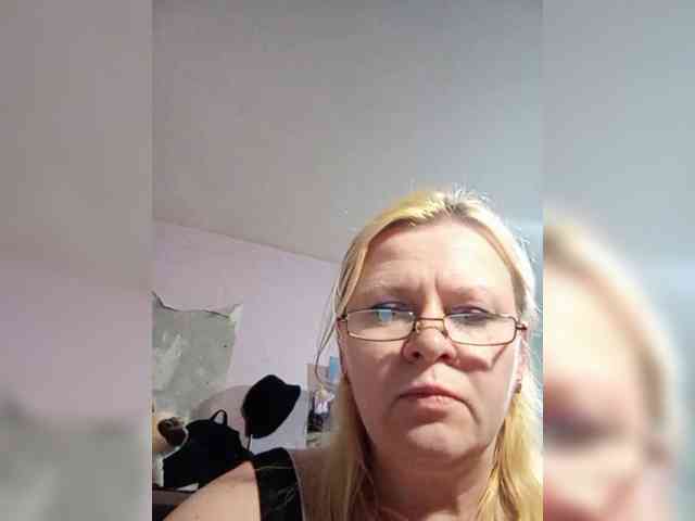 -WhiteQueen- webcam