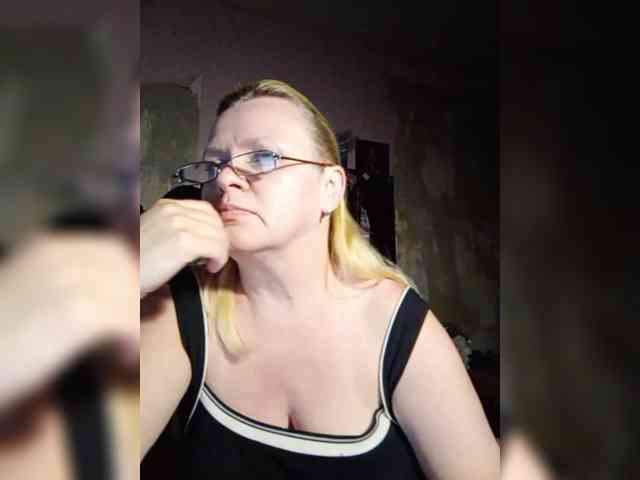 -WhiteQueen- webcam