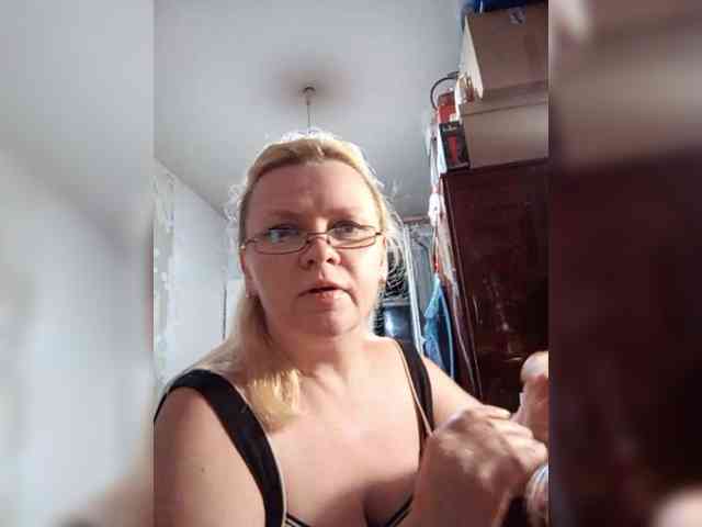 -WhiteQueen- webcam