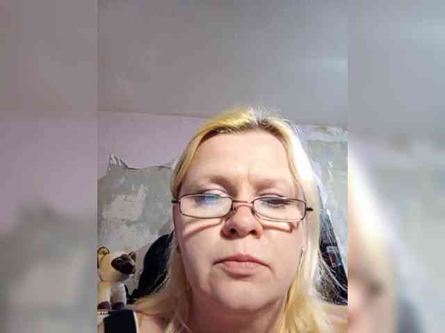 -WhiteQueen- webcam
