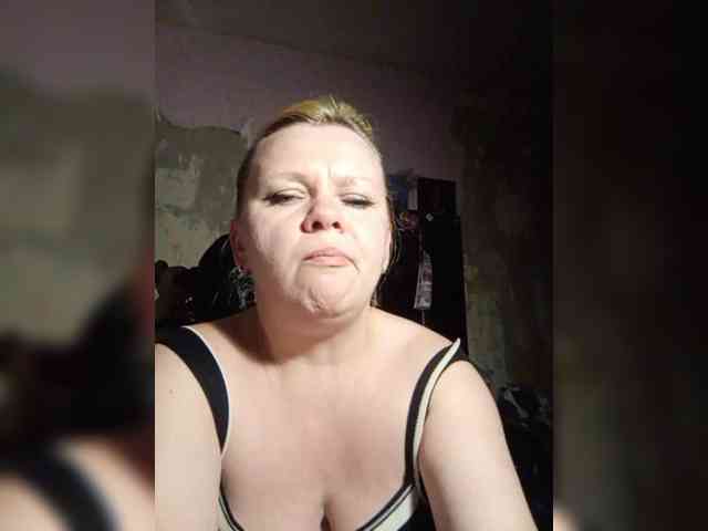 -WhiteQueen- webcam