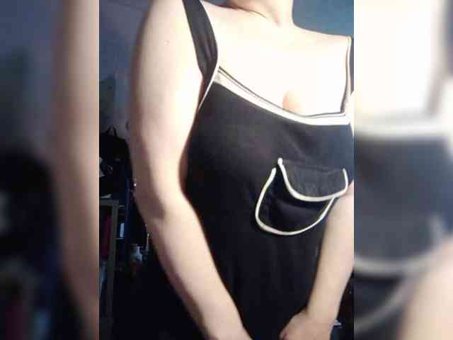 -WhiteQueen- webcam