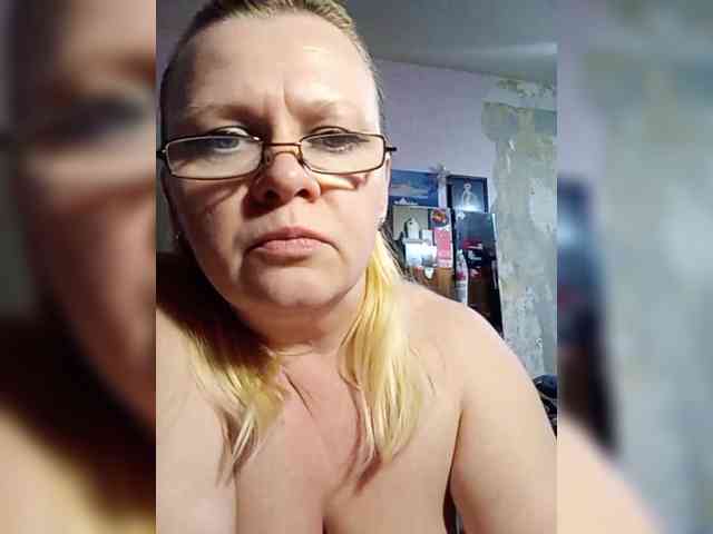 -WhiteQueen- webcam