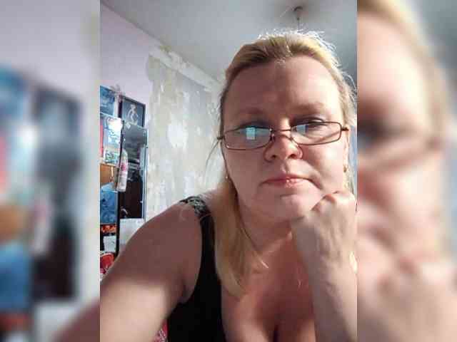 -WhiteQueen- webcam
