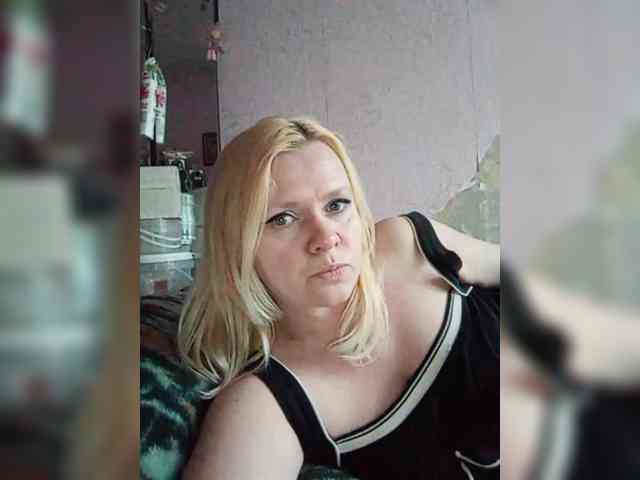 -WhiteQueen- webcam