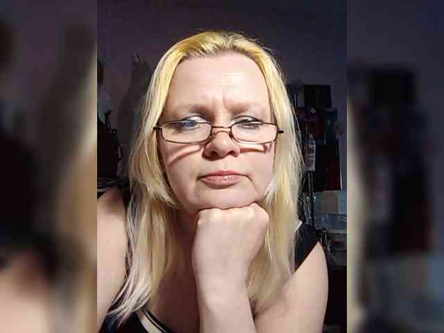 -WhiteQueen- webcam