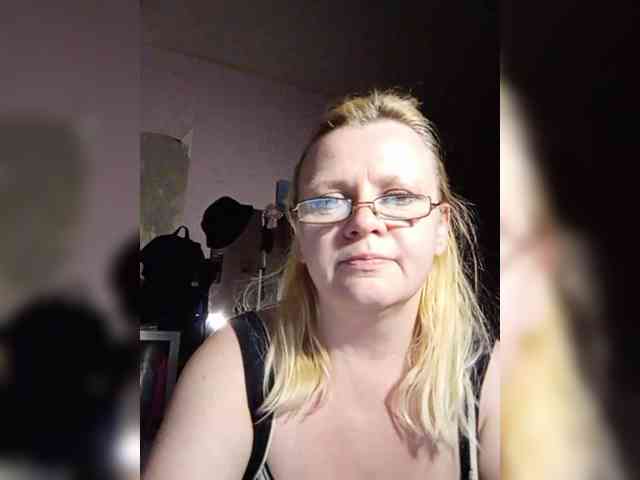 -WhiteQueen- webcam