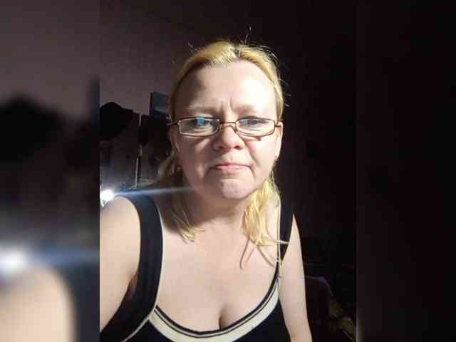-WhiteQueen- webcam