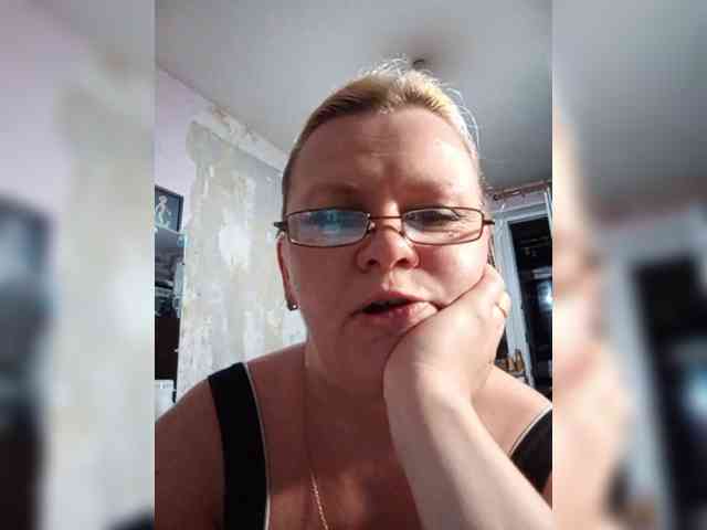-WhiteQueen- webcam