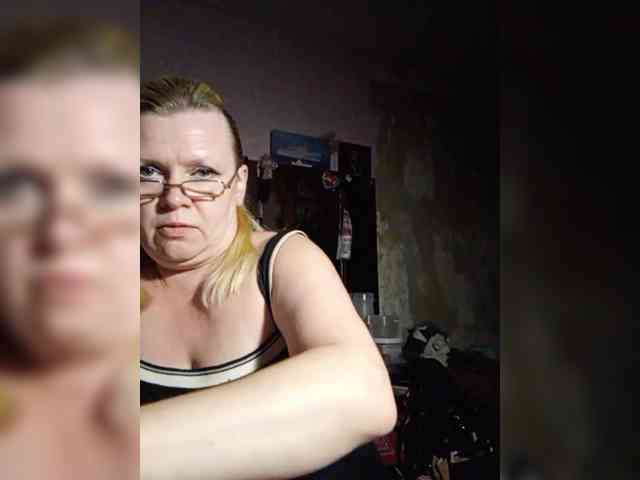 -WhiteQueen- webcam
