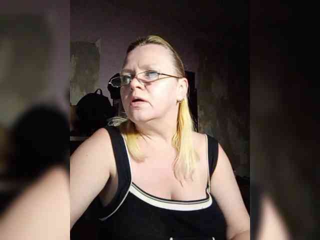 -WhiteQueen- webcam