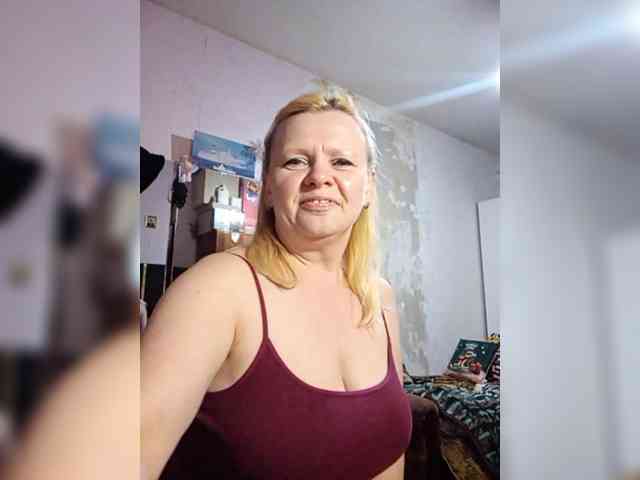 -WhiteQueen- webcam