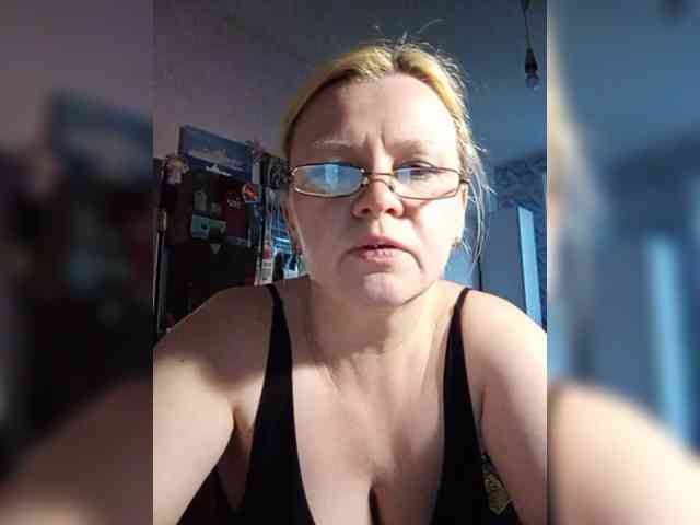 -WhiteQueen- webcam