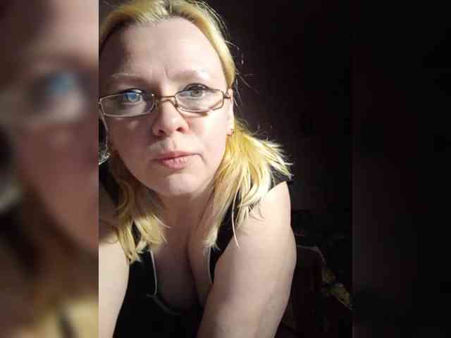 -WhiteQueen- webcam