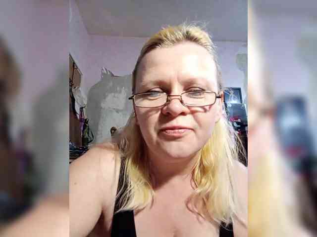 -WhiteQueen- webcam
