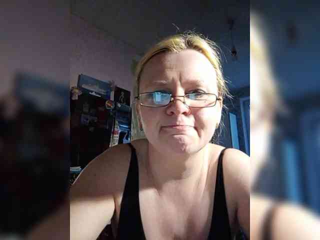 -WhiteQueen- webcam