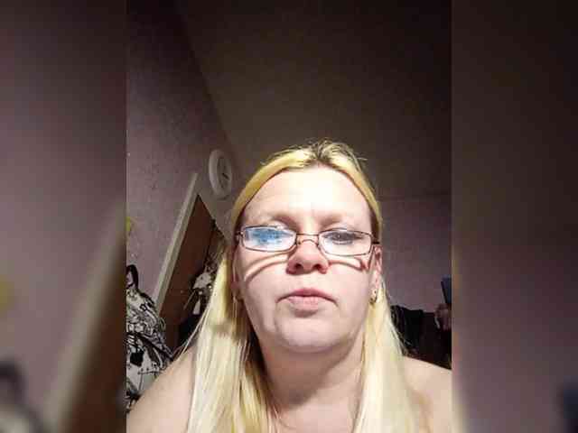 -WhiteQueen- webcam