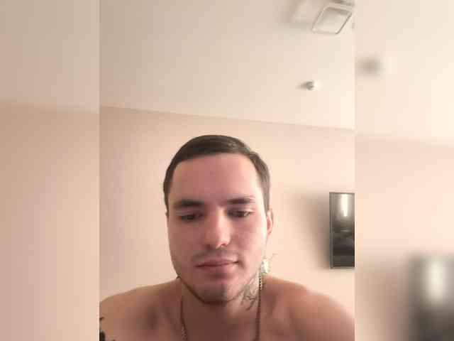 KissMeBay Live Webcam on BongaCams