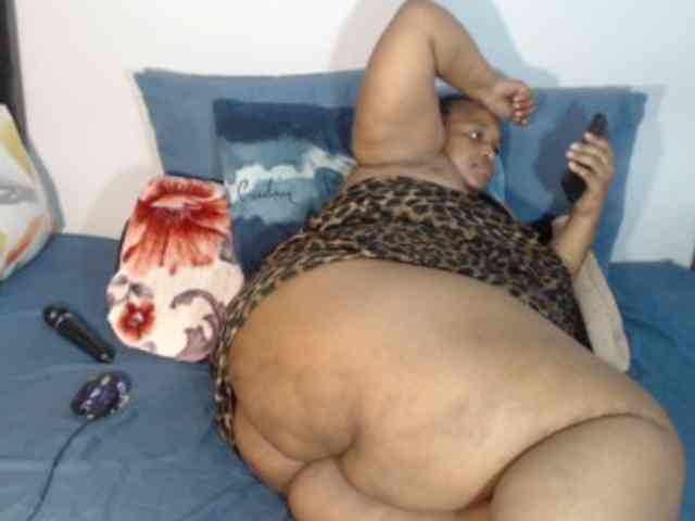 bootydiva83 bootydiva83