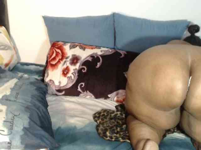 bootydiva83 bootydiva83