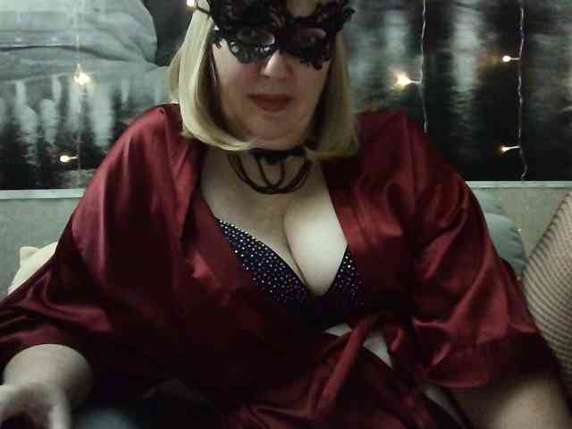 KristinaSunny webcam
