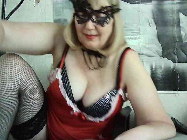 KristinaSunny webcam