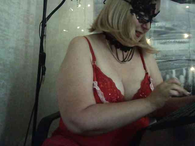 KristinaSunny webcam