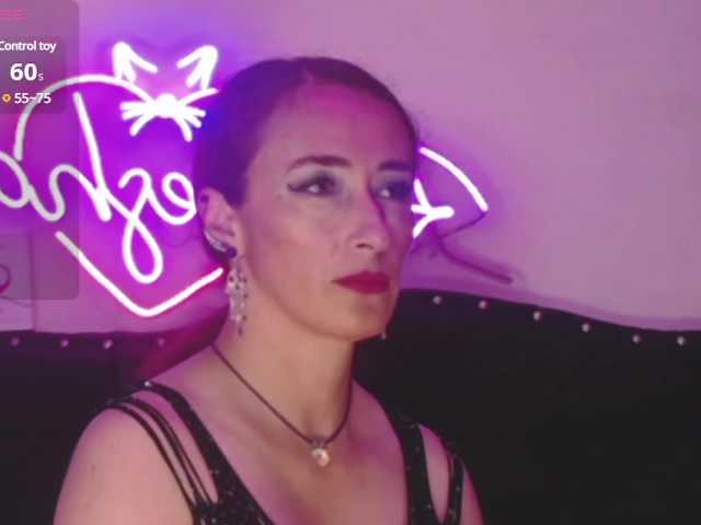 RAKESHADOMI webcam bongacams model stream image