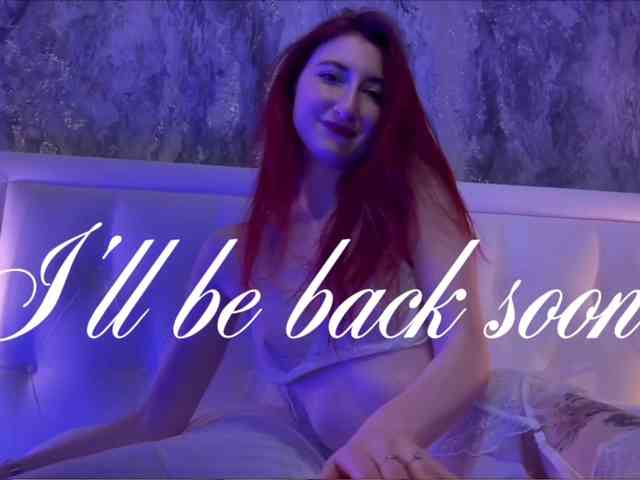 VioletBomer webcam