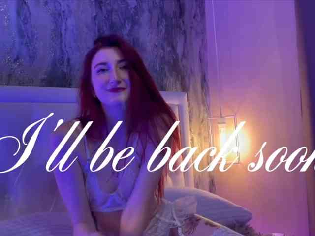 VioletBomer webcam