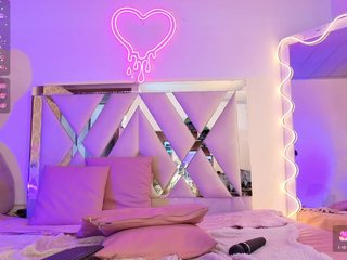 Jazmin-tay Porn Show