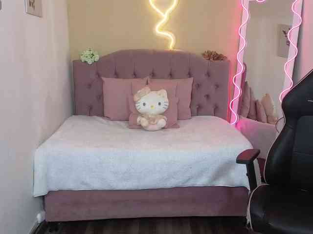 Jazmin-tay webcam