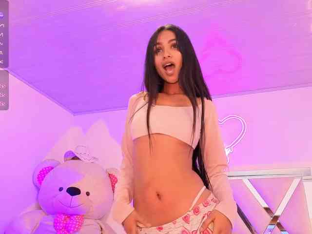 Jazmin-tay webcam