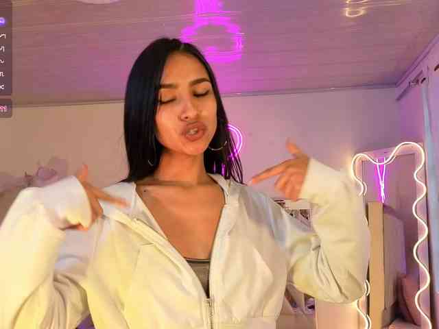 Jazmin-tay webcam