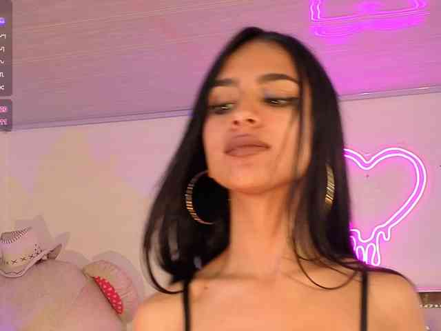 Jazmin-tay webcam