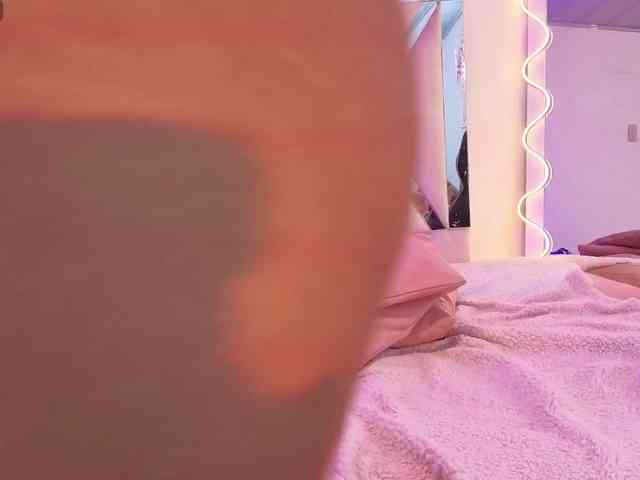 Jazmin-tay webcam