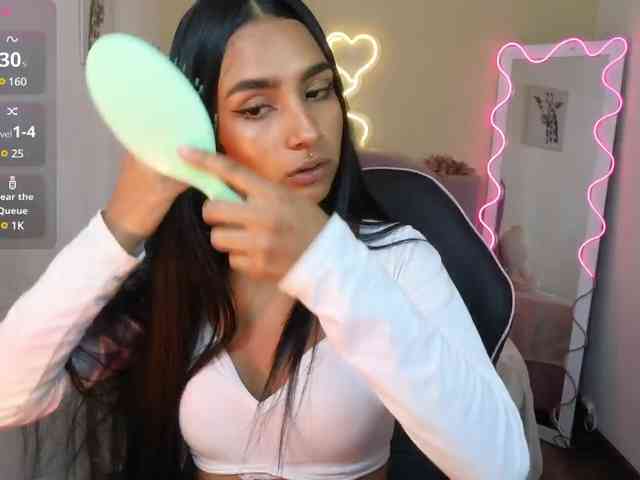 Jazmin-tay webcam