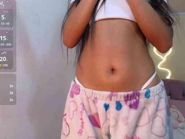 Jazmin-tay webcam