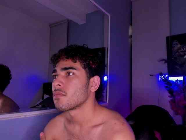 LucasCarterr LucasCarterr