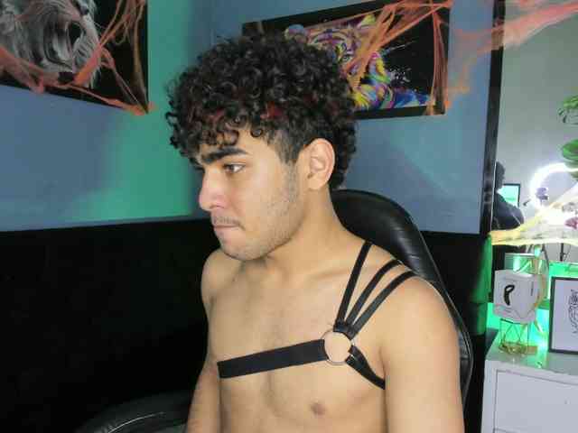 LucasCarterr LucasCarterr