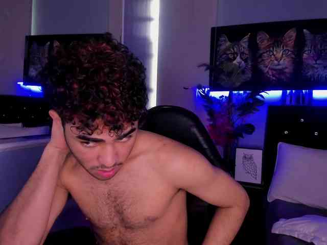 LucasCarterr LucasCarterr