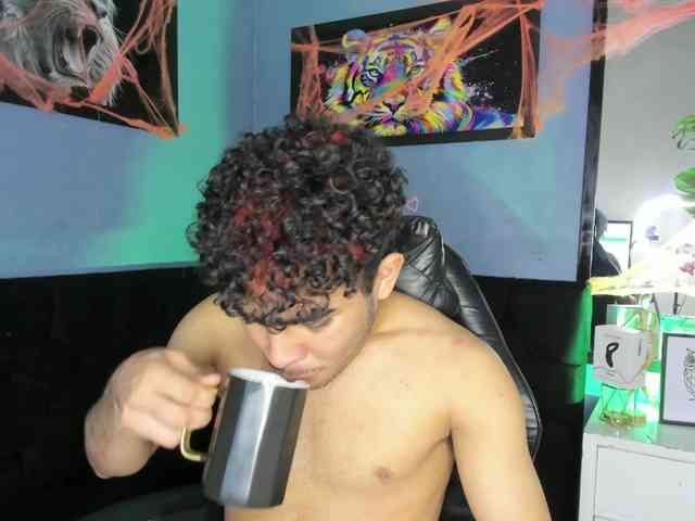 LucasCarterr LucasCarterr