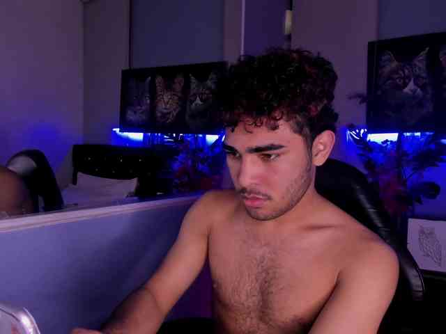 LucasCarterr LucasCarterr