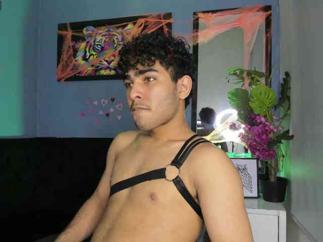 LucasCarterr LucasCarterr
