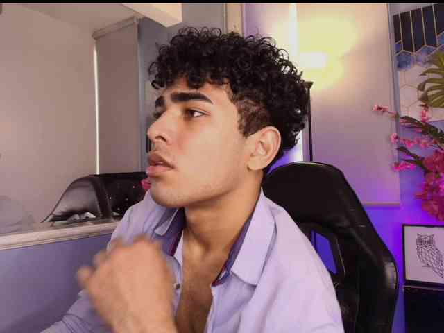 LucasCarterr LucasCarterr