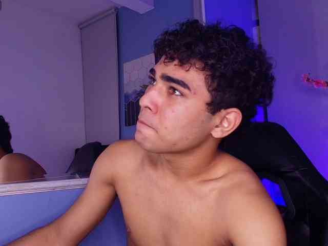 LucasCarterr