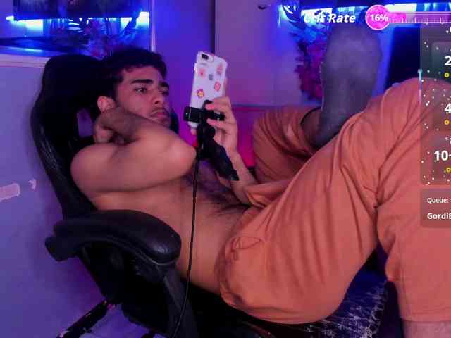 LucasCarterr LucasCarterr