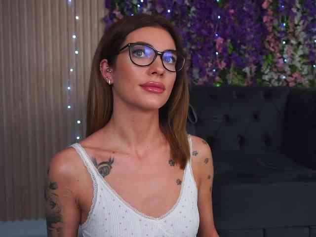 Amanda-Paw webcam